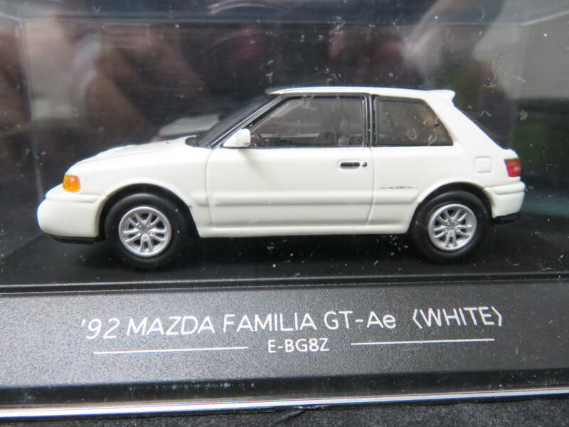 SAPI　1/43　マツダ　ファミリア　GT-Ae　1992　ホワイト