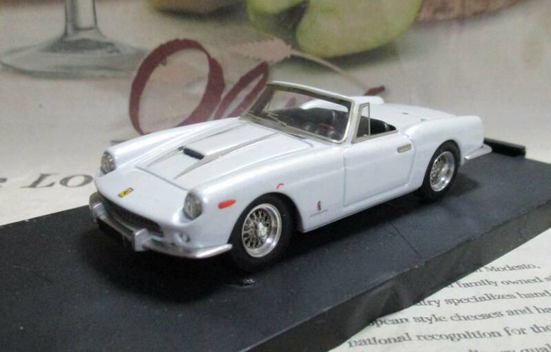 ★レア絶版*完成品*MR*1/43*Ferrari 400 S.A. Spyder Super America ホワイト*フェラーリ