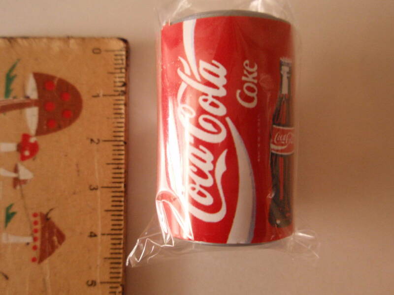 新品＆即決！COCACOLA　コカコーラの缶型マグネット