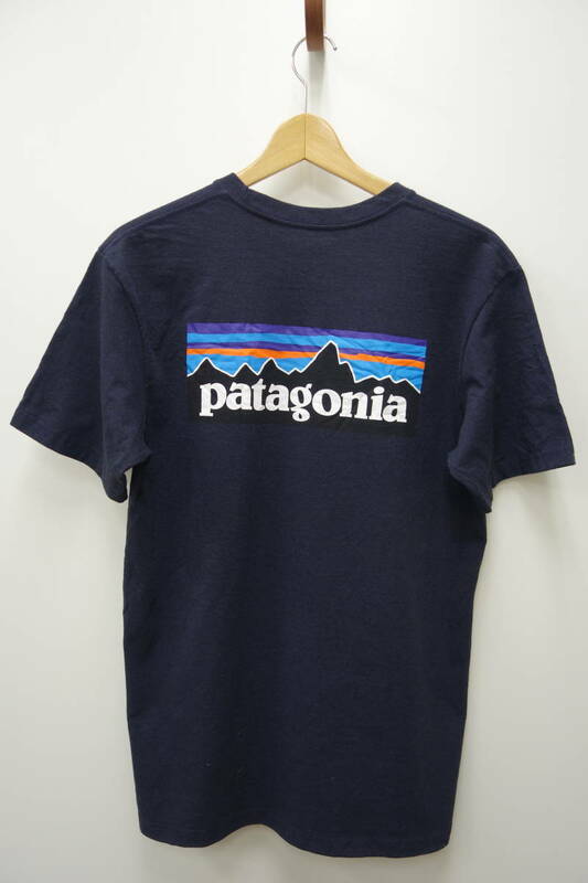 33S パタゴニア patagonia ロゴバックプリント 半袖Tシャツ【M】
