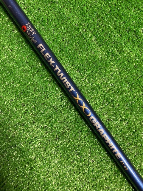 ys-913　中古シャフト　テーラーメイド純正　FLEX-TWIST GRAPHITE FT-02 FW用　42.5インチ　グリップ付