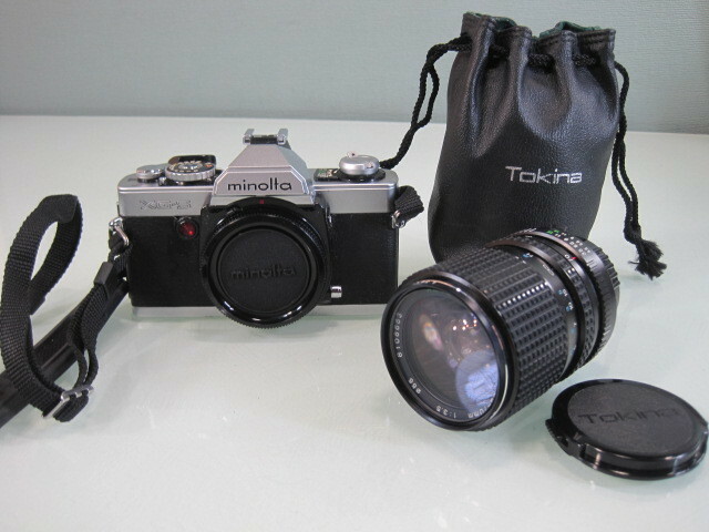 Minolta XG-S　ミノルタ　フィルム用　一眼レフカメラ　Tokina　35-70ｍｍ　１：３，５レンズ付き　部品取りジャンク品