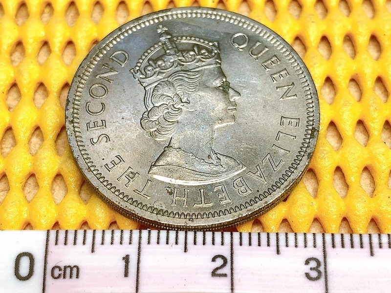 送料520円！ 貴重 香港 HONG KONG 壹圓 1ドル 1960 硬貨 コイン 銀貨 古銭 QUEEN ELIZABETH THE SECOND エリザベス女王