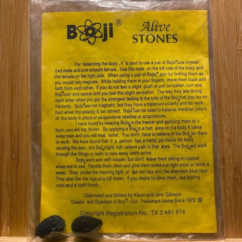 ボージーストーン boji alive STONES 約2×1.5×厚み0.8cm グランディング 賢者の石 ネイティブアメリカン ヒーリング アメリカ製 男女性