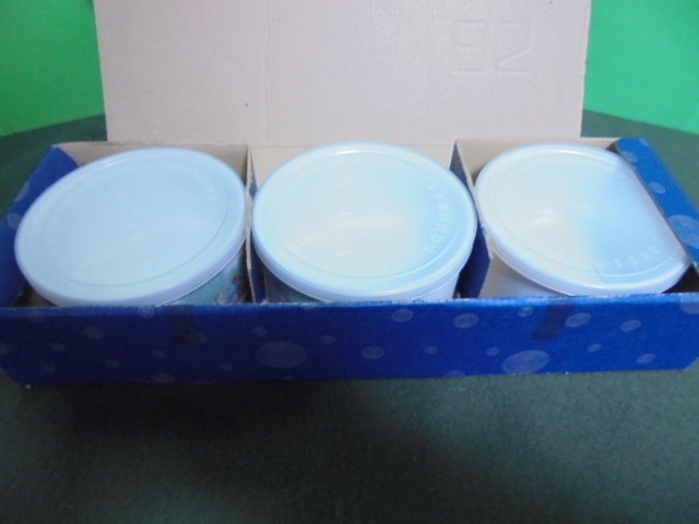 陶製　保存容器　（ウッド・ハウス）三個セット