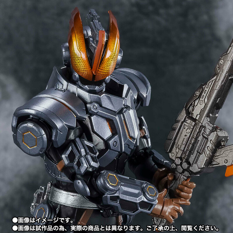 バンダイ S.Hフィギュアーツ 魂ウェブ限定　仮面ライダーセイバー　仮面ライダーバスター 玄武神話