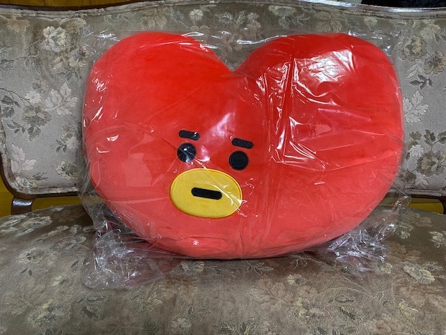 ★BT21 公式グッズ フェイスクッション TATA BTS V ヴィ テテ 新品未開封★