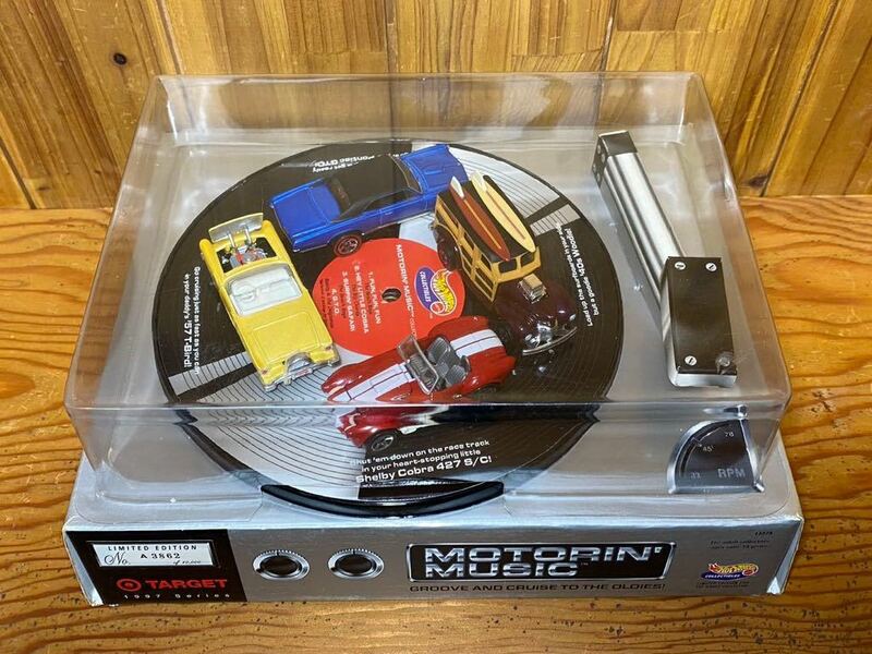 ホットウィール 1/64 TARGET MOTORIN'MUSIC collection シェルビー コブラ　サンダーバード　ポンティアックGTO ’40woodiei レコード