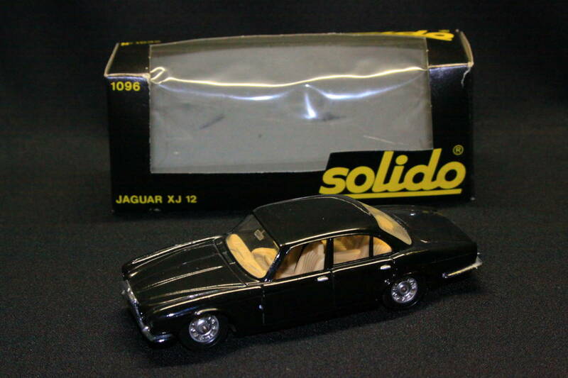【稀少色!】Ж ソリド 1/43 ジャガー XJ12 稀少 黒 箱ナシ! Ж Solido JAGUAR XJ12 Rare Black Ж Daimler XJR XJ MK DS420 SS XK E D C