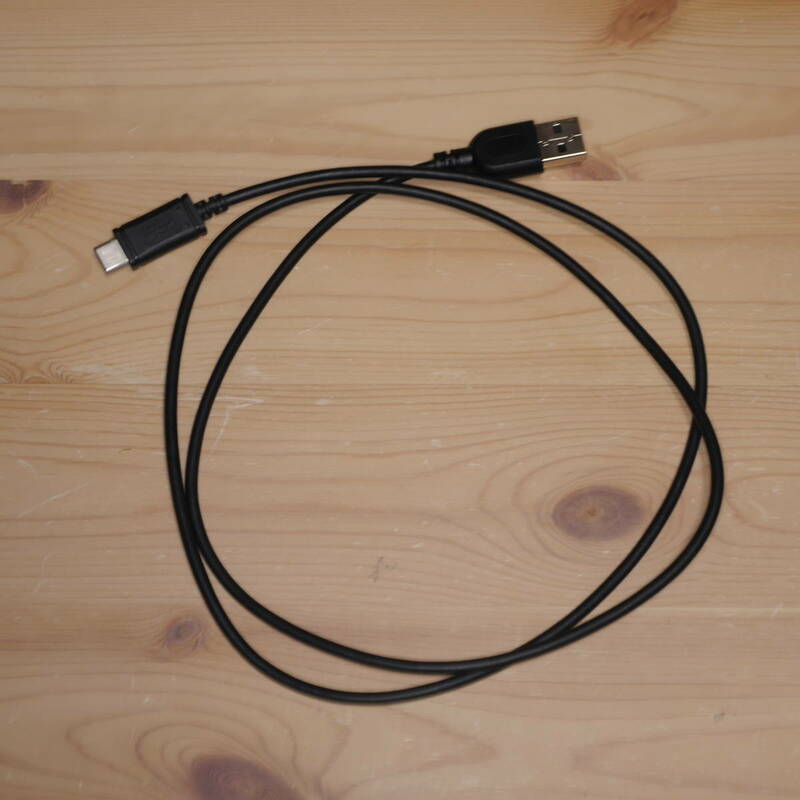サンワサプライ USB2.0 TypeC - Aケーブル 1m KU-CA10K ①