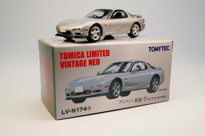 TOMYTEC TOMICA LIMITED VINTAGE NEO LV-N174a アンフィニ RX-7 TYPE R S=1/64