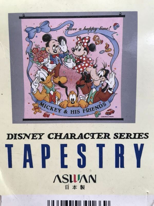 ディズニー キャラクターシリーズ タペストリー ハッピータイム♪MICKEY & HIS FRIENDS ASWAN 90cm× 90cm 日本製 新品未使用