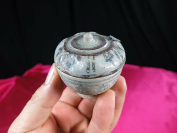 サワンカローク蓋物⑤　遺跡発掘品　タイ王国　焼き物　香合　盒子