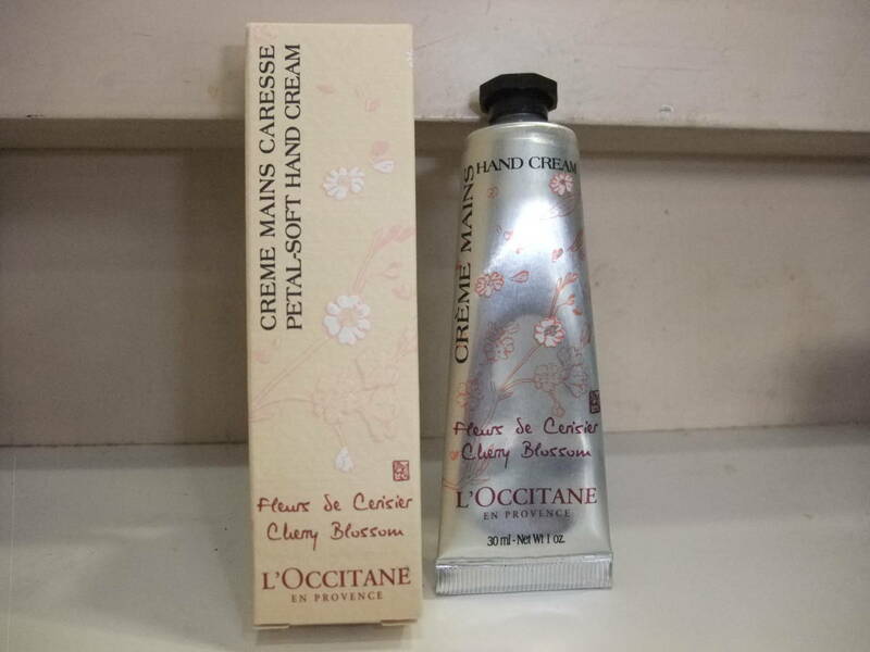 ロクシタンL'OCCITANE チェリーブロッサムハンドクリーム 30ml 未使用品