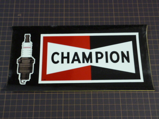 CHAMPION ステッカー 当時物 です(黒/258×127mm) チャンピオン スパーク プラグ