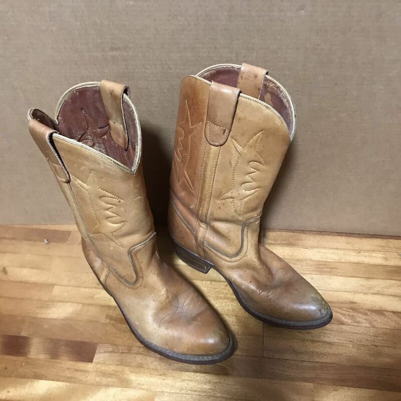 USED 80s? LEATHER WESTERN BOOTS 中古 80's？ レザー ウエスタン ブーツ サイズUS7 (日本25cm)ぐらい？ アメリカで購入 送料無料