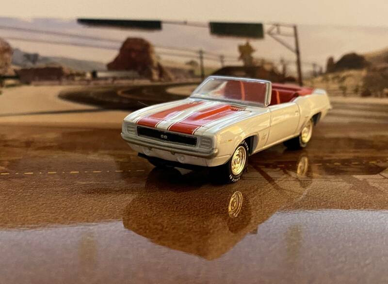 1969 CHEVY CAMARO　チャーリーズエンジェル　劇中車　1/64