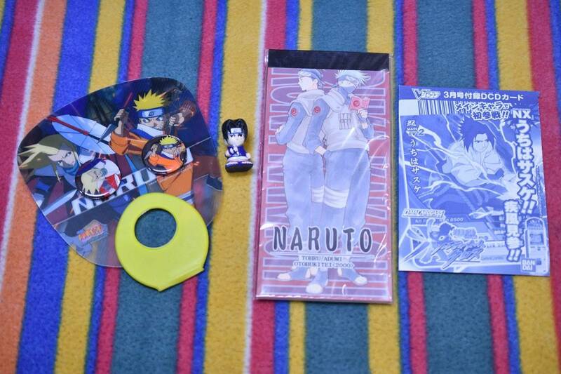 ナルト　NARUTO　劇場版　うちわピンバッジ　サスケ　　フィギュア　Ⅴジャンプ　カード　カカシ　まとめて