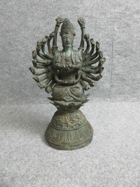 【政】28579 古銅千手観音様 仏像 置物 銅像 仏教美術