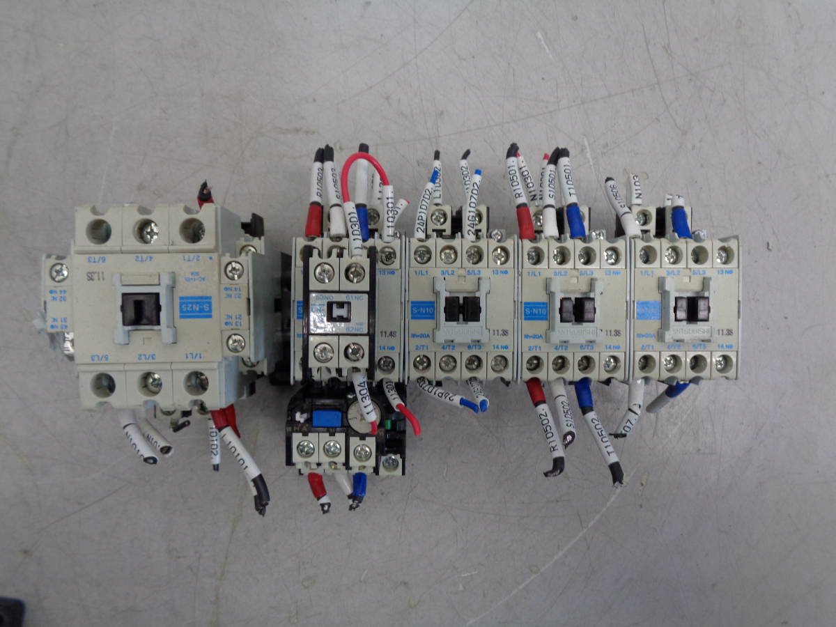 MK4024 三菱　S-N10 / S-N25 リレー　配電用品