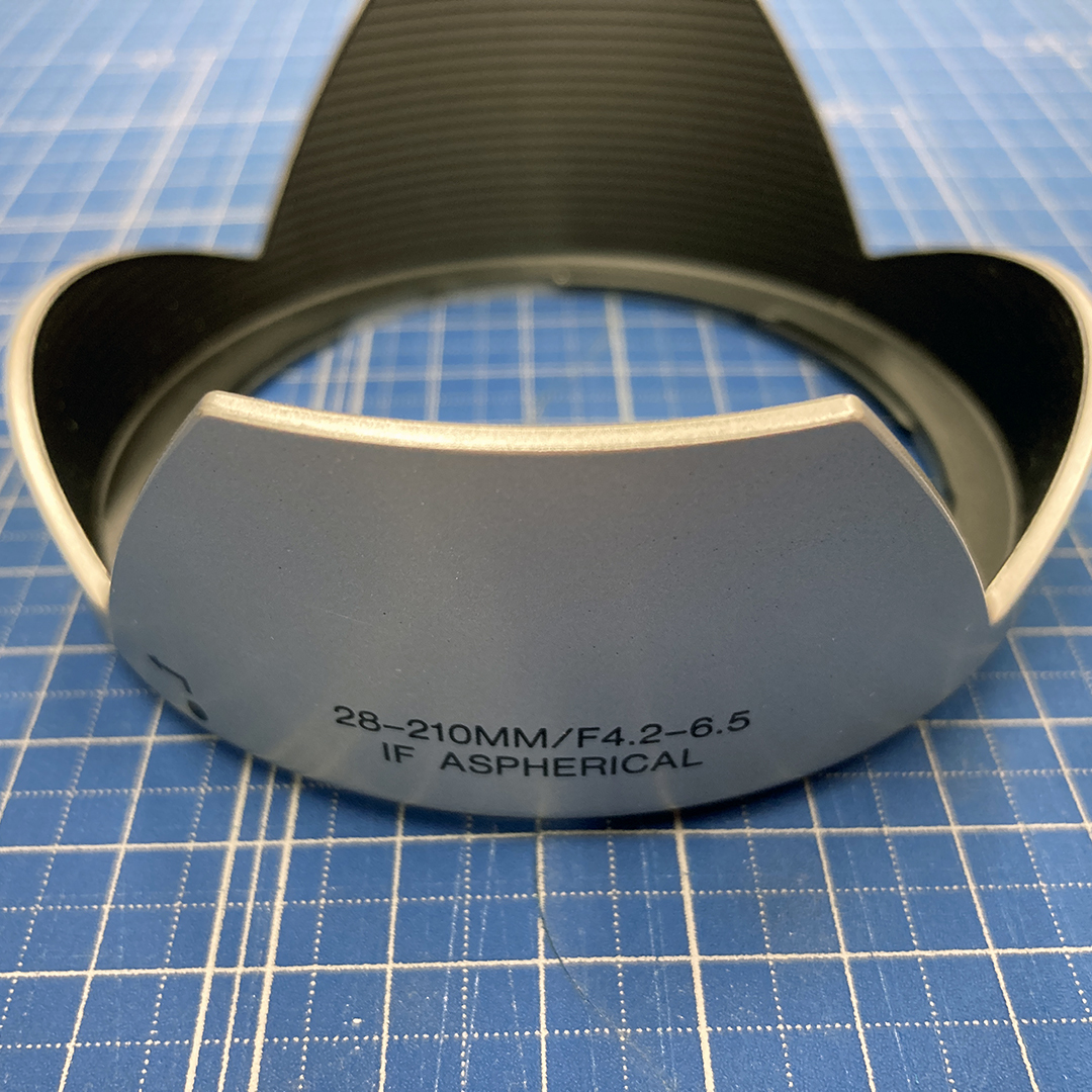 ★ コシナ COSINA AF 28-210mm/4.2-6.5用 レンズフード 中古品