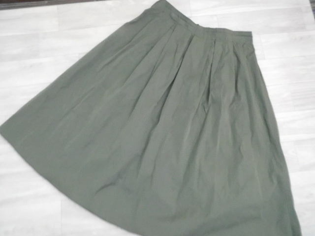 MA3 ザラ ZARA BASIK 美品 カーキ スカート サイズL：大きいサイズ