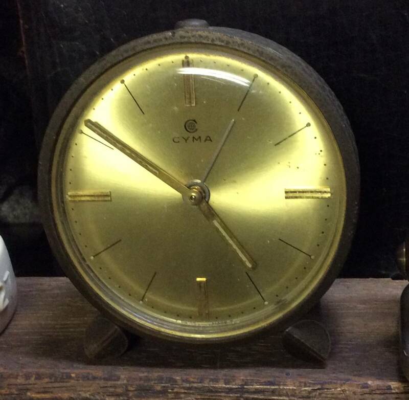 旧家より　置時計　CYMA　　真鍮/銅製 SWISS スイス製 時代物