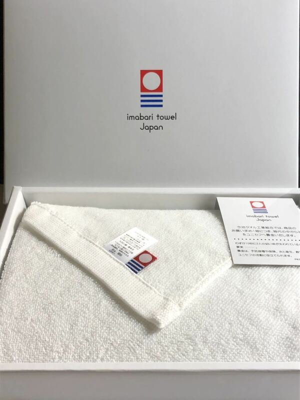 未使用　箱入り　今治タオル　imabari towel　白無地　ハンドタオル　白タオル　白無地タオル　ミニタオル　今治