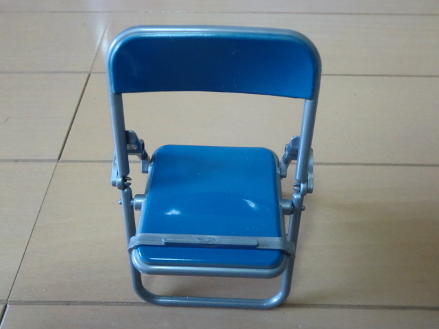 ミニチュア パイプ椅子◆スマホスタンド◆ブルー