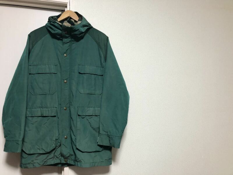 80sヴィンテージ！アメリカ製！MADE IN USA WOOLRICH ウールリッチ 緑マウンテンパーカー チェック裏地付き sizeM
