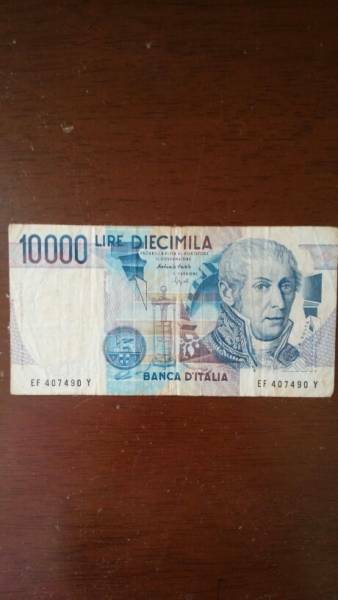 イタリア　紙幣　10000リラ　古銭　世界　貨幣　7490Y