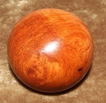 木製シフトノブ(材質：花梨瘤）10ｘ1.25mm（SP-44.7D38.3L)