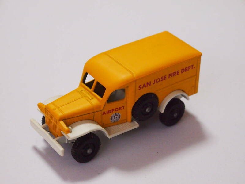 LLEDO Days Gone 1942 DODGE ４×4 SAN JOSE FIRE DEP. 英国製　極美品