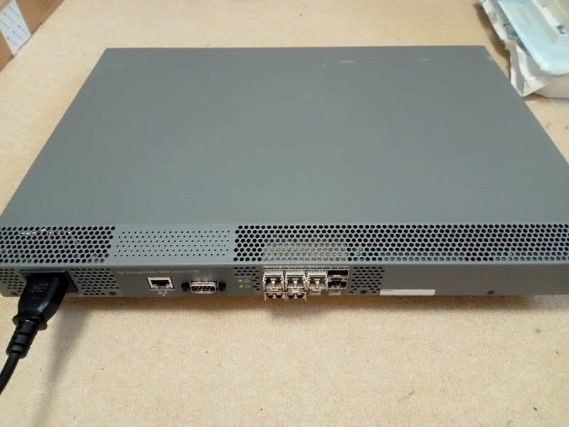 HP StorageWorks SAN switch HSTNM-N001　中古