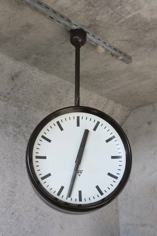 希少！PRAGOTRON double sided clock 49cm metal dish パラゴトロン ヴィンテージ アンティーク 美容室 店舗 什器 カフェ 両面 時計