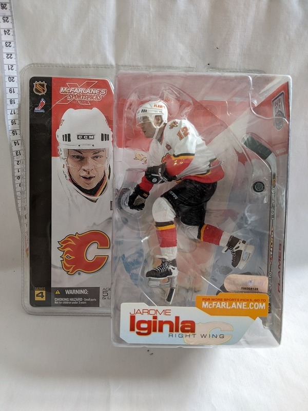 NHL ホッケーフィギュア Calgary Flames（カルガリー・フレームズ） Jarome Iginla 12