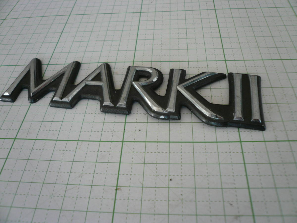 トヨタ　TOYOTA　MARKⅡ　マークツー　黒BLACK　ネームプレート札 送料270円~