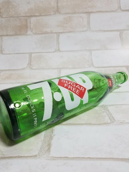 即決ビンテージ★ 7UP セブンアップ シュガーフリー 空瓶 空き瓶 空ボトル ビン / YW679