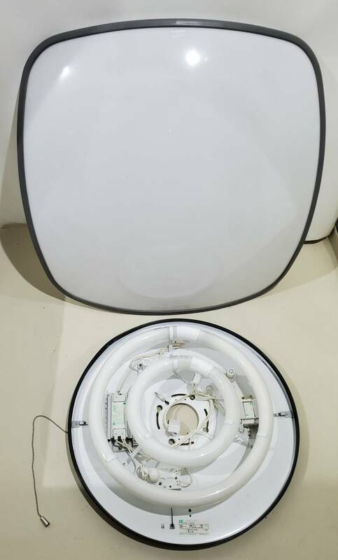 「北海道千歳市 発」 TOSHIBA 蛍光灯照明器具 シーリングライト 直付け 引き紐タイプ 天井照明