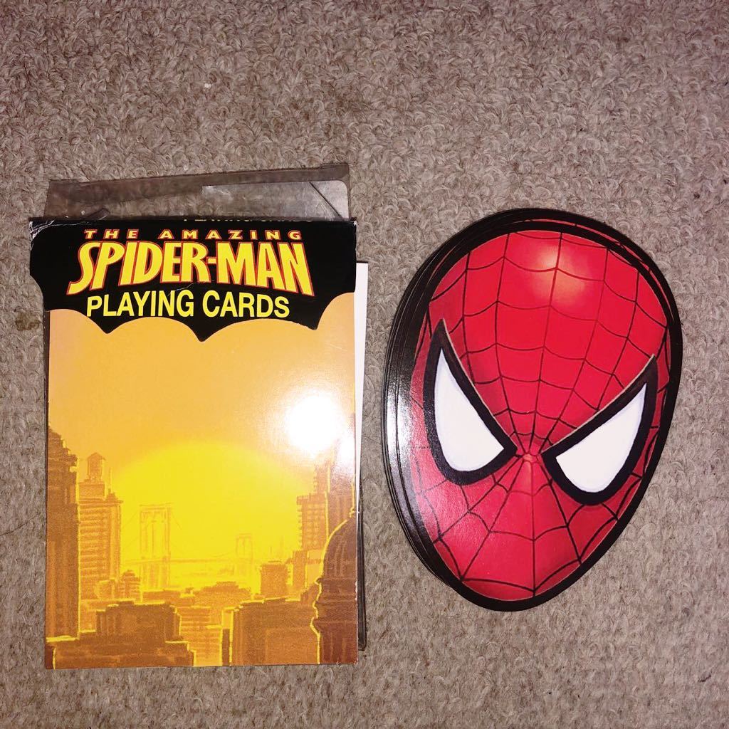 【レア】MARVEL スパイダーマン 卵形トランプ