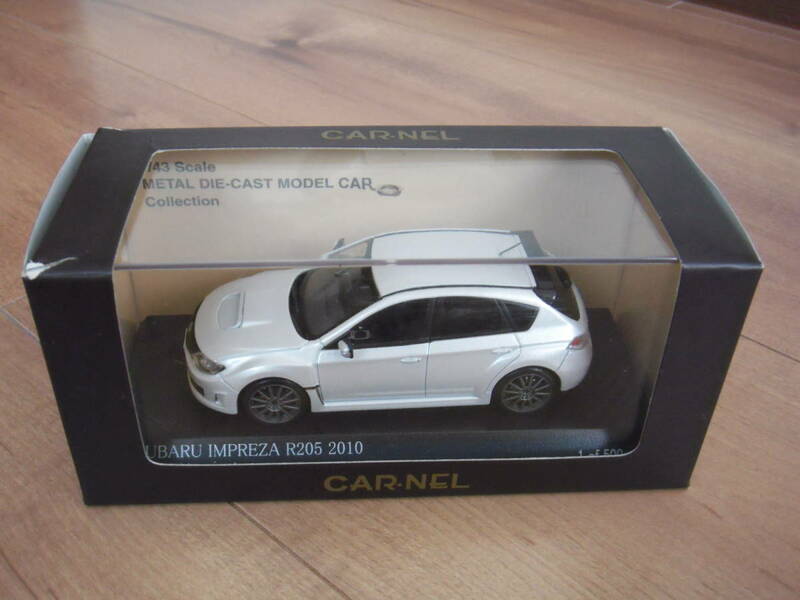 カーネル　スバル　インプレッサ　ミニカー　白　ホワイト　2010　R205　CAR-NEL