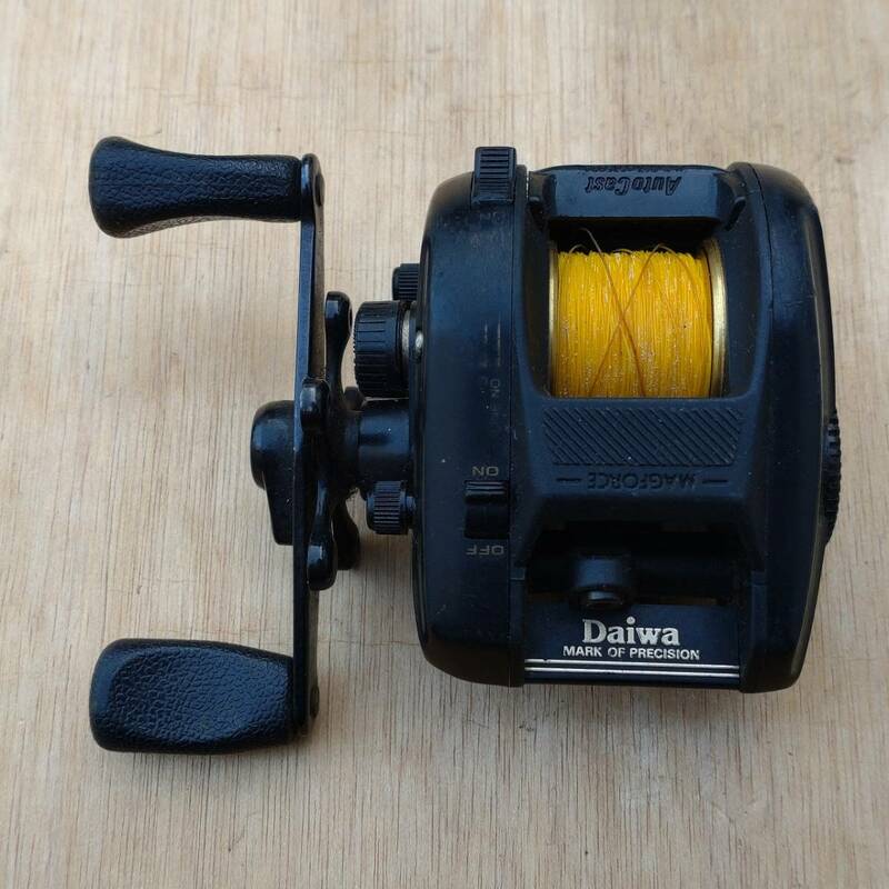 リール ダイワ Daiwa MARK OF PRECISION SUPER MILLIONAIRE ST－10 BALL BEALING 釣り具 【9037】【b】