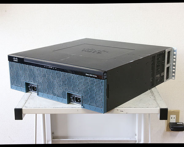 [中古] Cisco Systems CISCO3925-CHASSIS V02 /w C3900-SPE100/K9 (4)