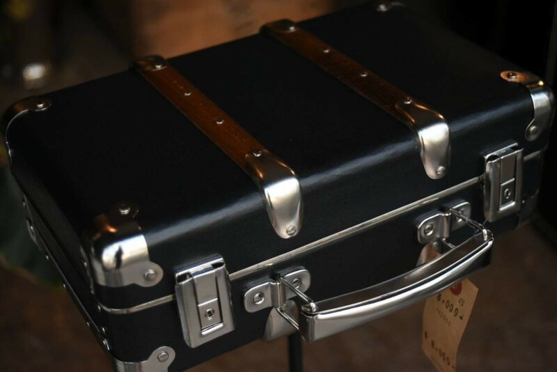 5473 30cm SS ブラック「KAZETO社」トランクケース 90年の歴史 チェコの鞄　新品　ビンテージ　アンティーク　旅行　スーツケース