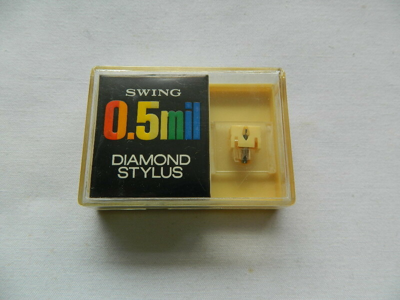 ☆0003☆【未使用品】SWING 0.5mil DIAMOND STYLUS 日立F H-ST-ST5 レコード針 交換針