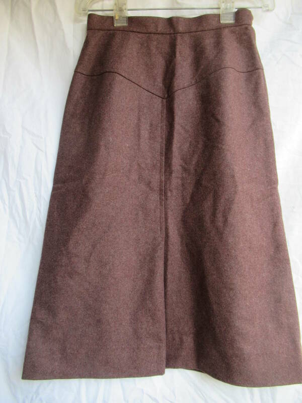 スカート 11 茶系 毛90% ナイロン10% W64cm スカート丈65cm