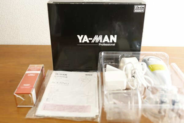 YA-MAN ヤーマン ACETINO アセチノ♪フォーカススリム for Salon + ドクターシーラボ ラボラボ スーパーKEANAローション（新品）おまけ