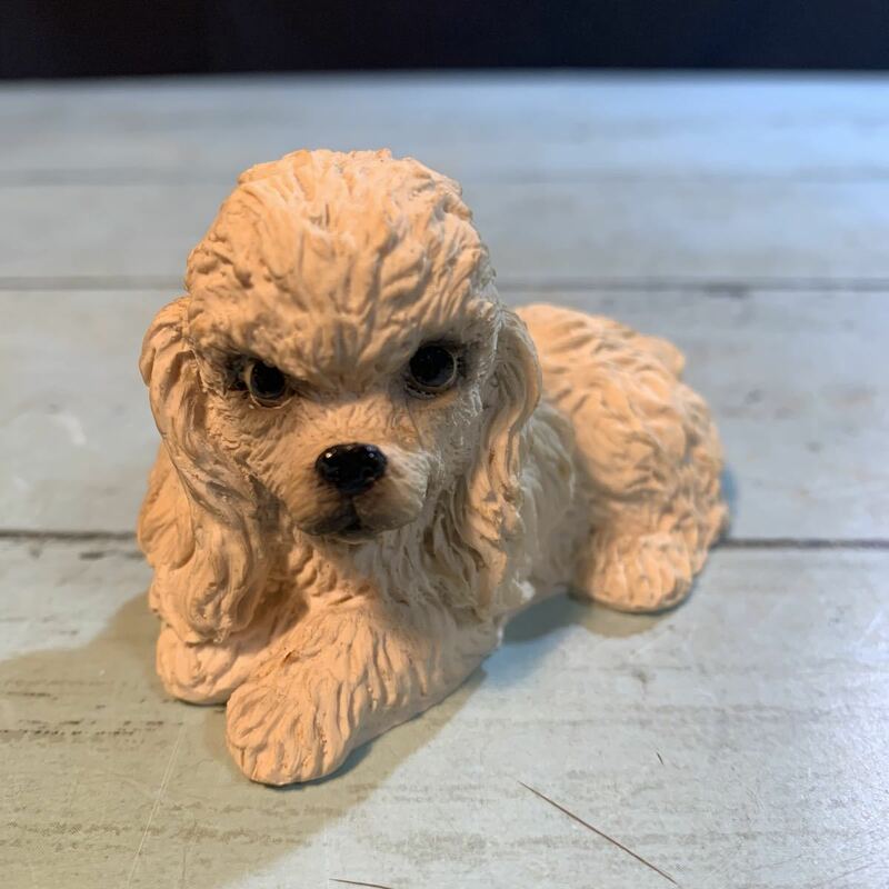 プードル トイプードル 置物 犬 インテリア 人形 アンティーク ヴィンテージ ビンテージ ワンちゃん 犬の置物 (4321)