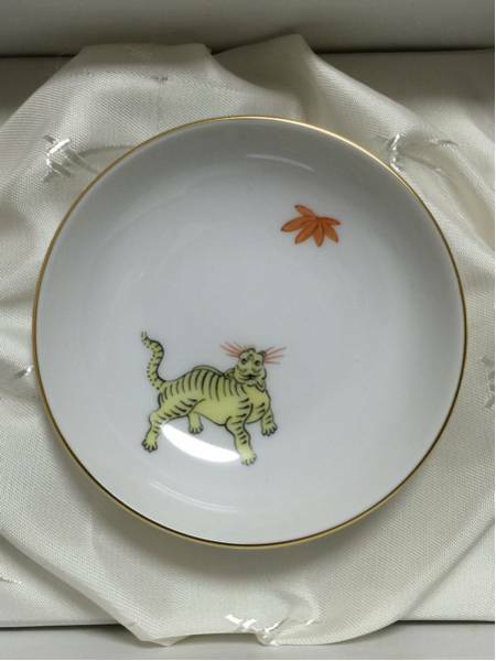 《送料無料》 マイセン 小皿 黄老虎 2007年 箱付き 虎絵皿 ※未使用※ Meissen plate 德國 麥森 老虎小盤子