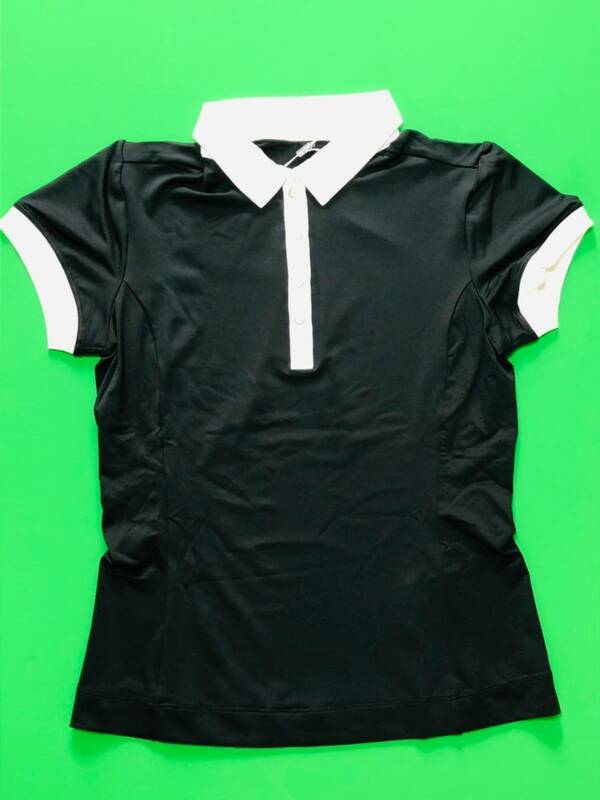 ■NIKE★新品　ナイキゴルフ サイズM レディースストレッチシャツ　半袖　吸湿速乾　ブラック
